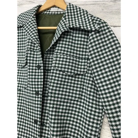 Vintage Women's Medium Sweater Jacket Shacket Green White Houndstooth Button Up - Picture 4 of 7